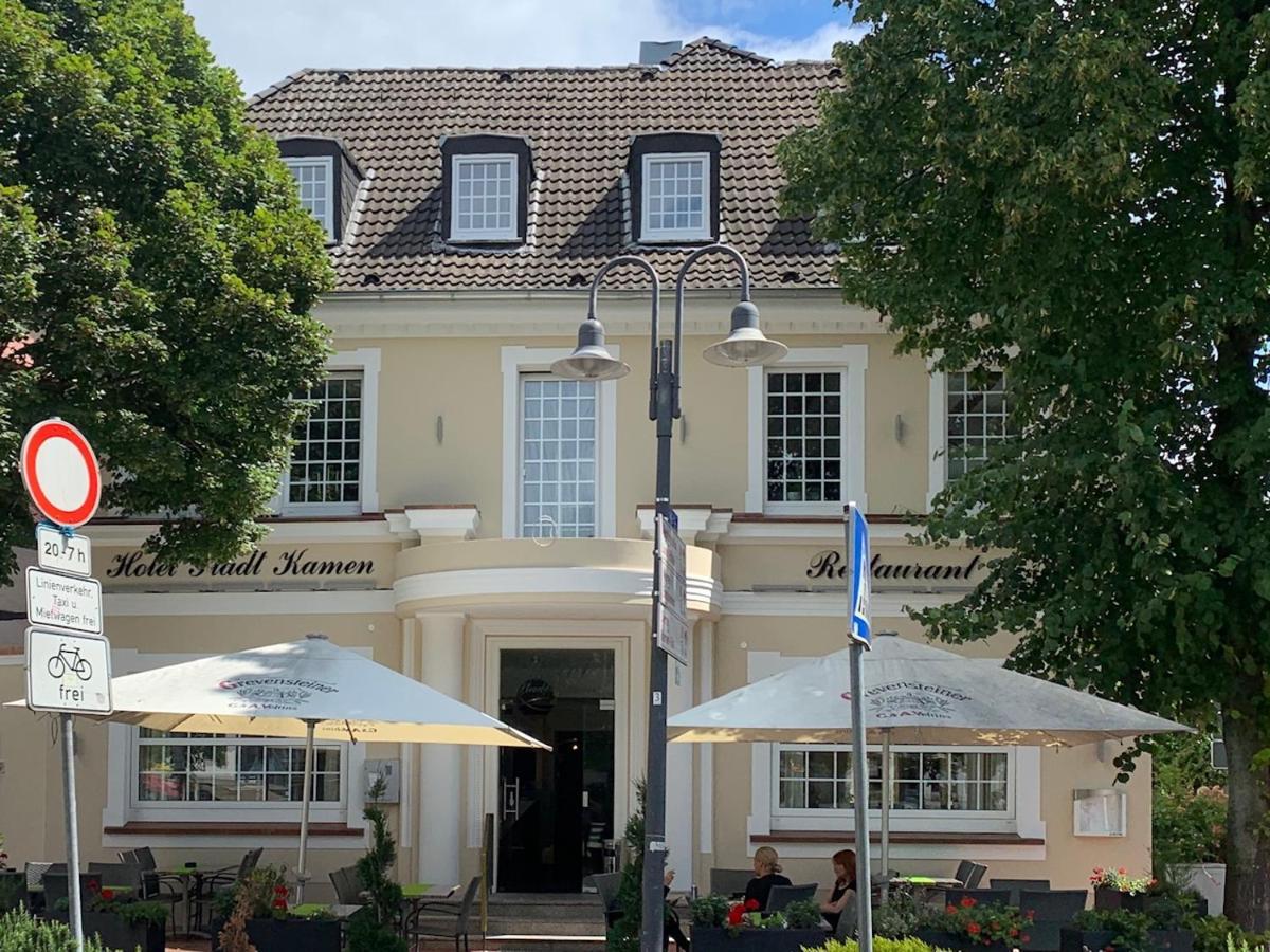 Hotel Stadt Камен Екстериор снимка